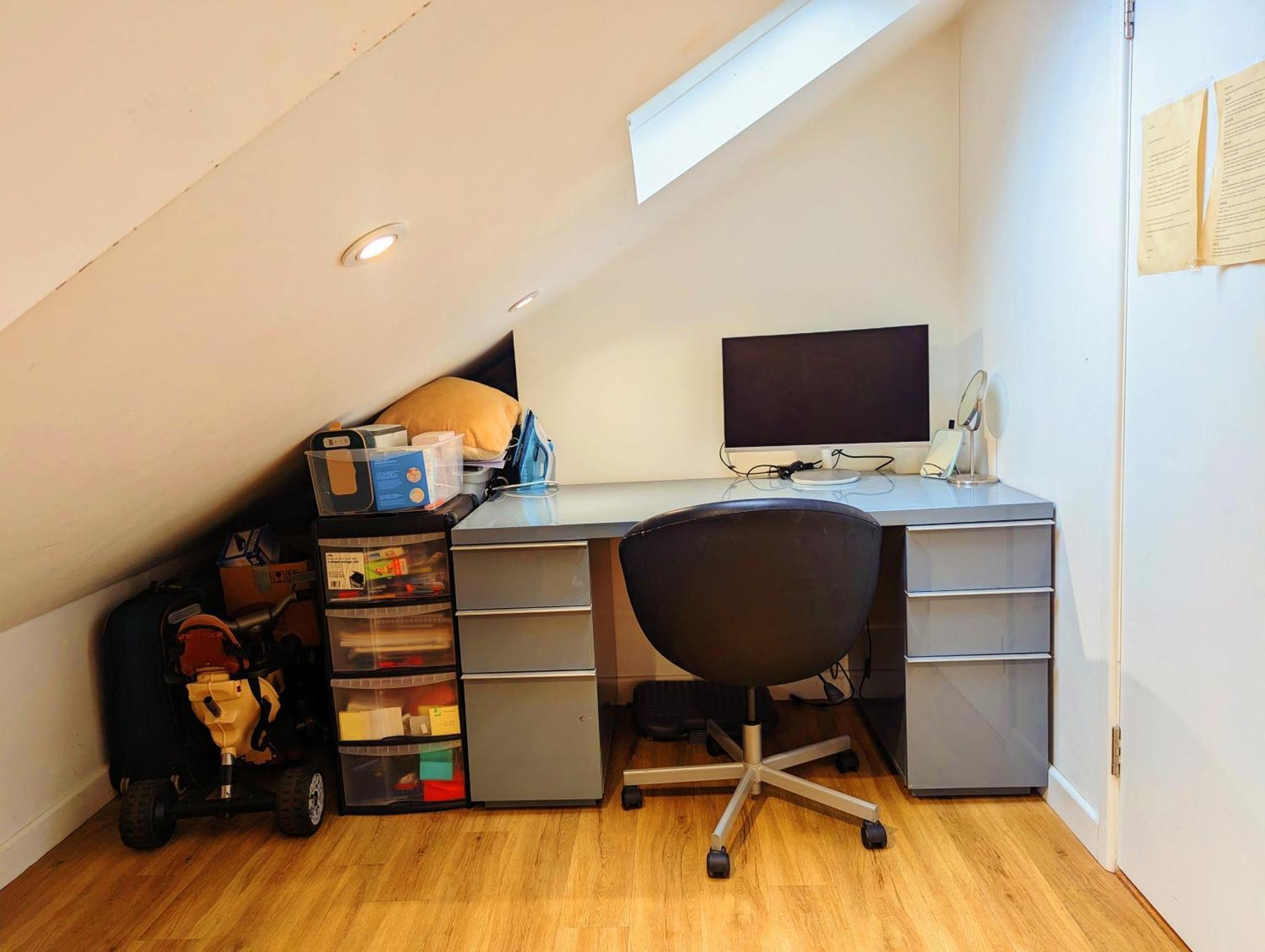Double Bedrooms, Close To Tube Stations * Londra